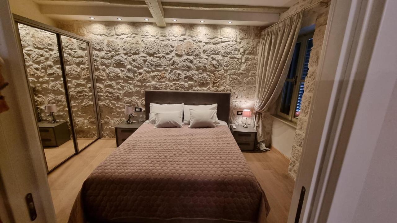 Dc II Downtown Apartment Rovinj Eksteriør bilde