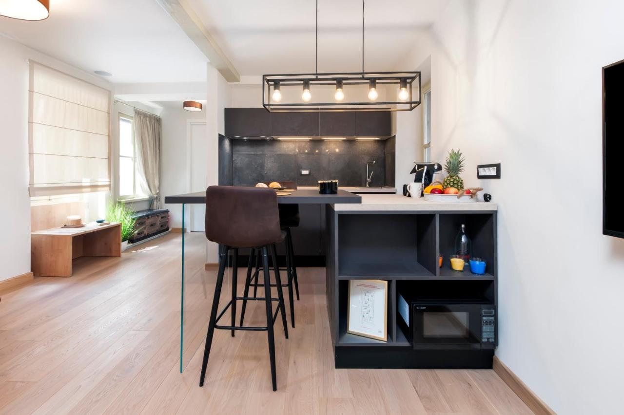 Dc II Downtown Apartment Rovinj Eksteriør bilde